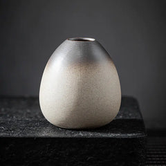 Mini Japanese Ceramic Vase for Home Decoration